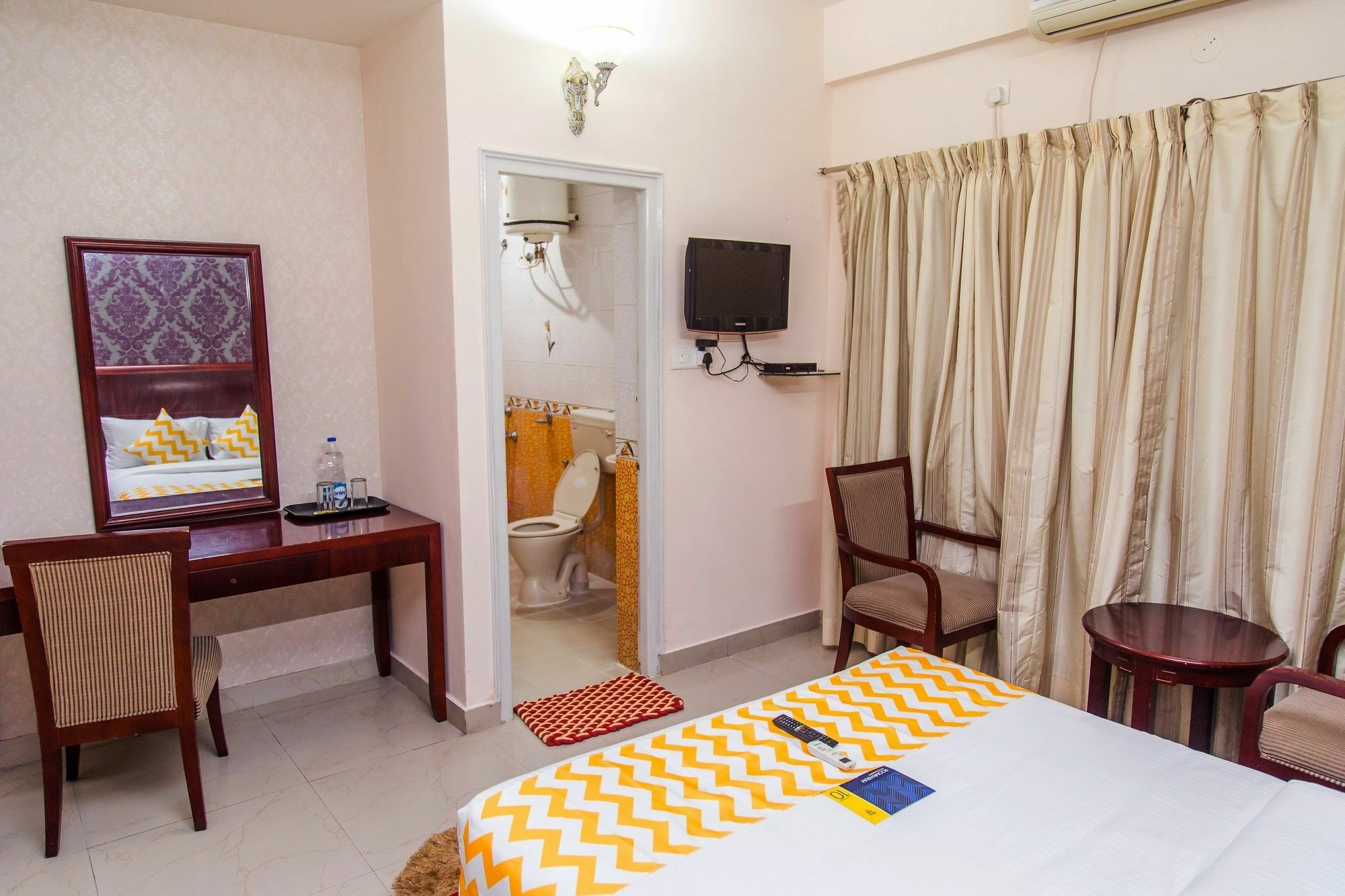 Fabexpress Oriental Suites III - Btm Mico Layout Bengalúr Exteriér fotografie