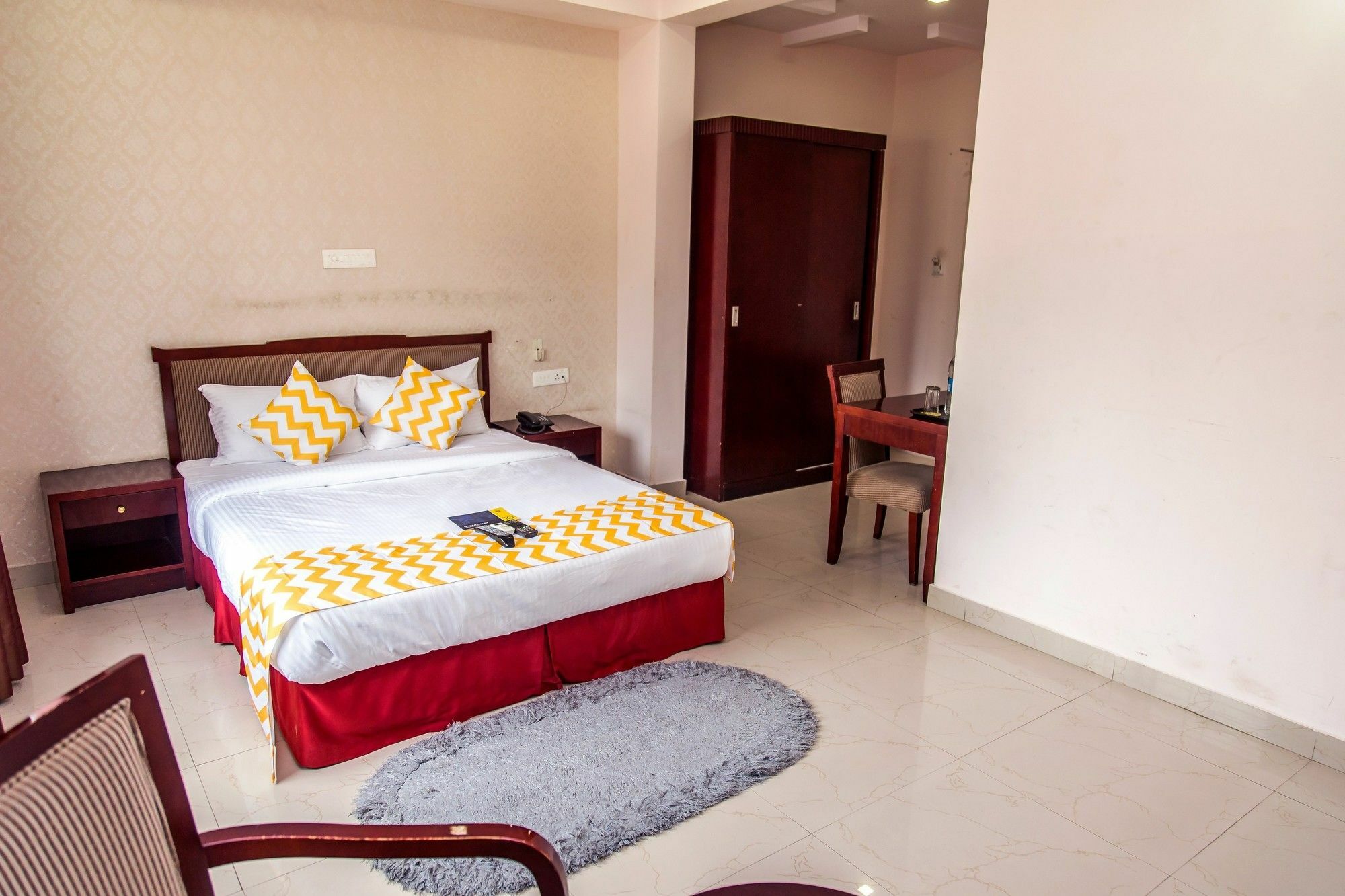 Fabexpress Oriental Suites III - Btm Mico Layout Bengalúr Exteriér fotografie