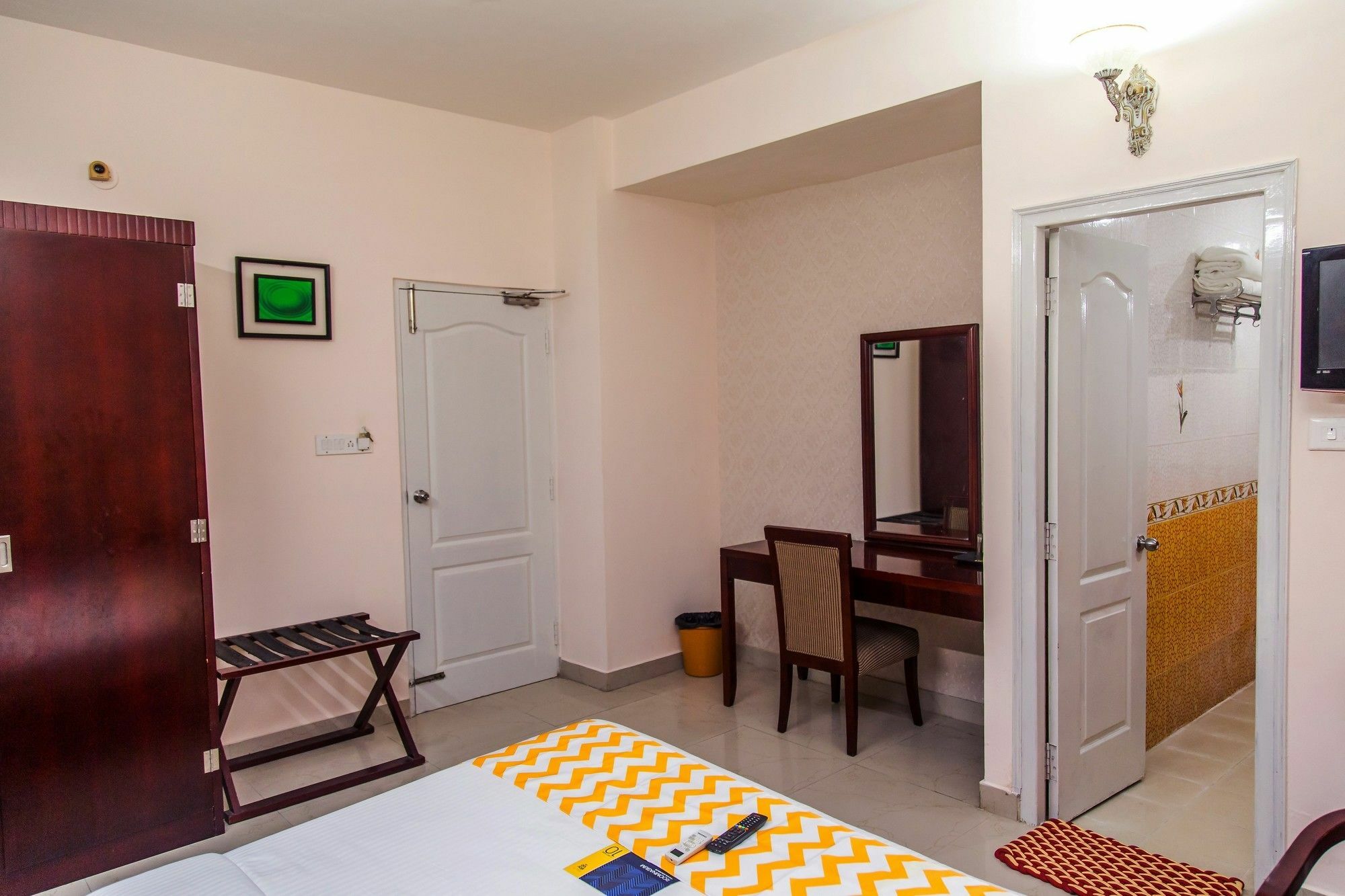 Fabexpress Oriental Suites III - Btm Mico Layout Bengalúr Exteriér fotografie